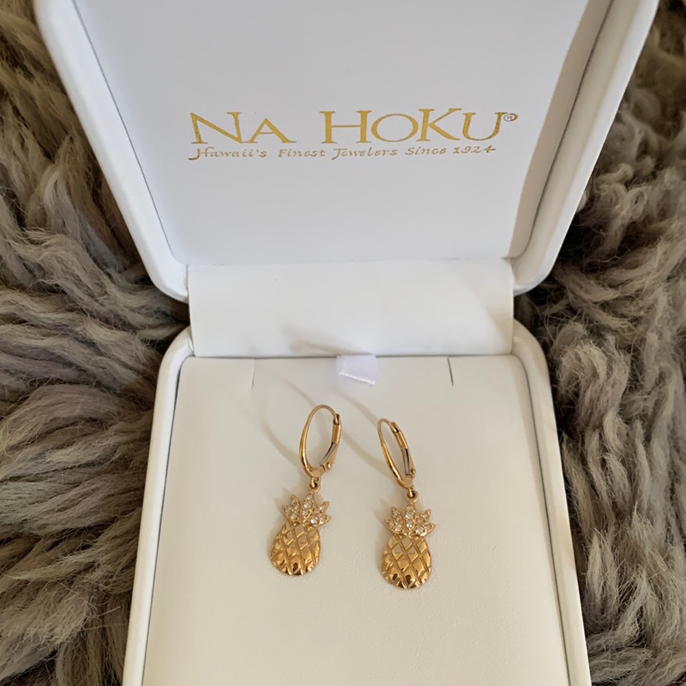 Pineapple earrings✨